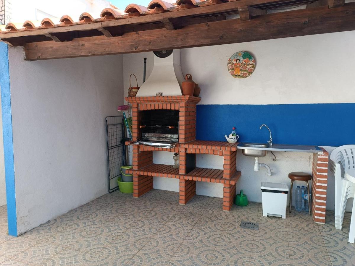 Alojamento Local Familia Coelho Quinta do Conde Luaran gambar